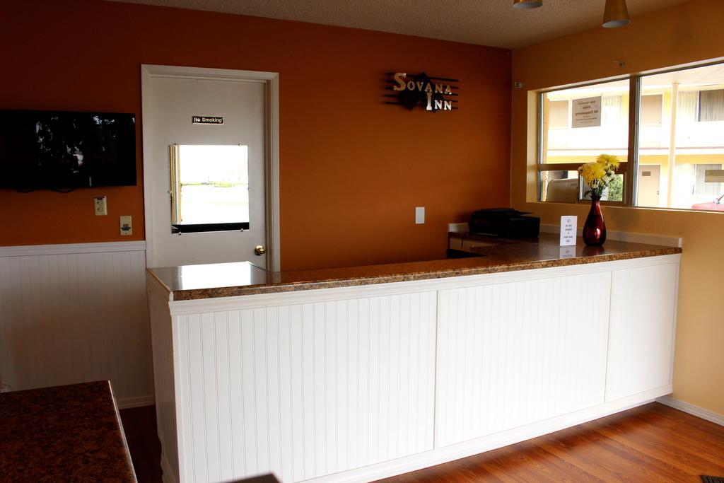 Sovana Inn Medford Ngoại thất bức ảnh