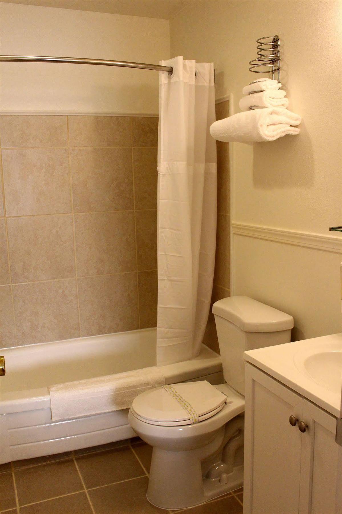 Sovana Inn Medford Ngoại thất bức ảnh